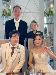 心からエールを贈る 教え子 仲間 家族 の結婚式に